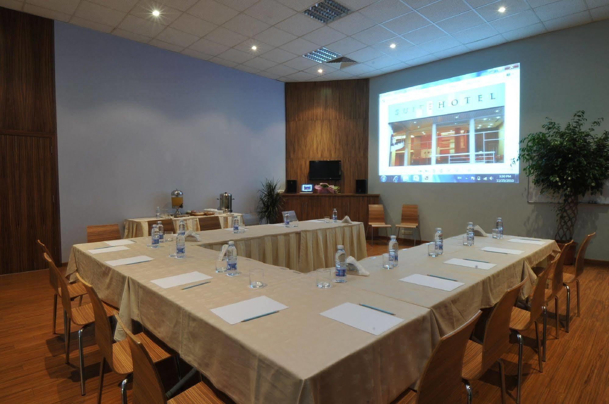 Suite Hotel Merlot - Beirut Exterior photo